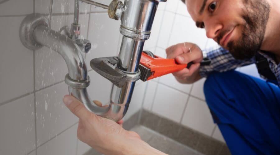 Toilet maintenance in Newport, RI